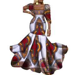 Stunning African Wax Print Dresses: Elevate Your Wedding Party Look with Elegant - Flexi Africa - Flexi Africa offers Free Delivery Worldwide - Vibrant African traditional clothing showcasing bold prints and intricate designs
