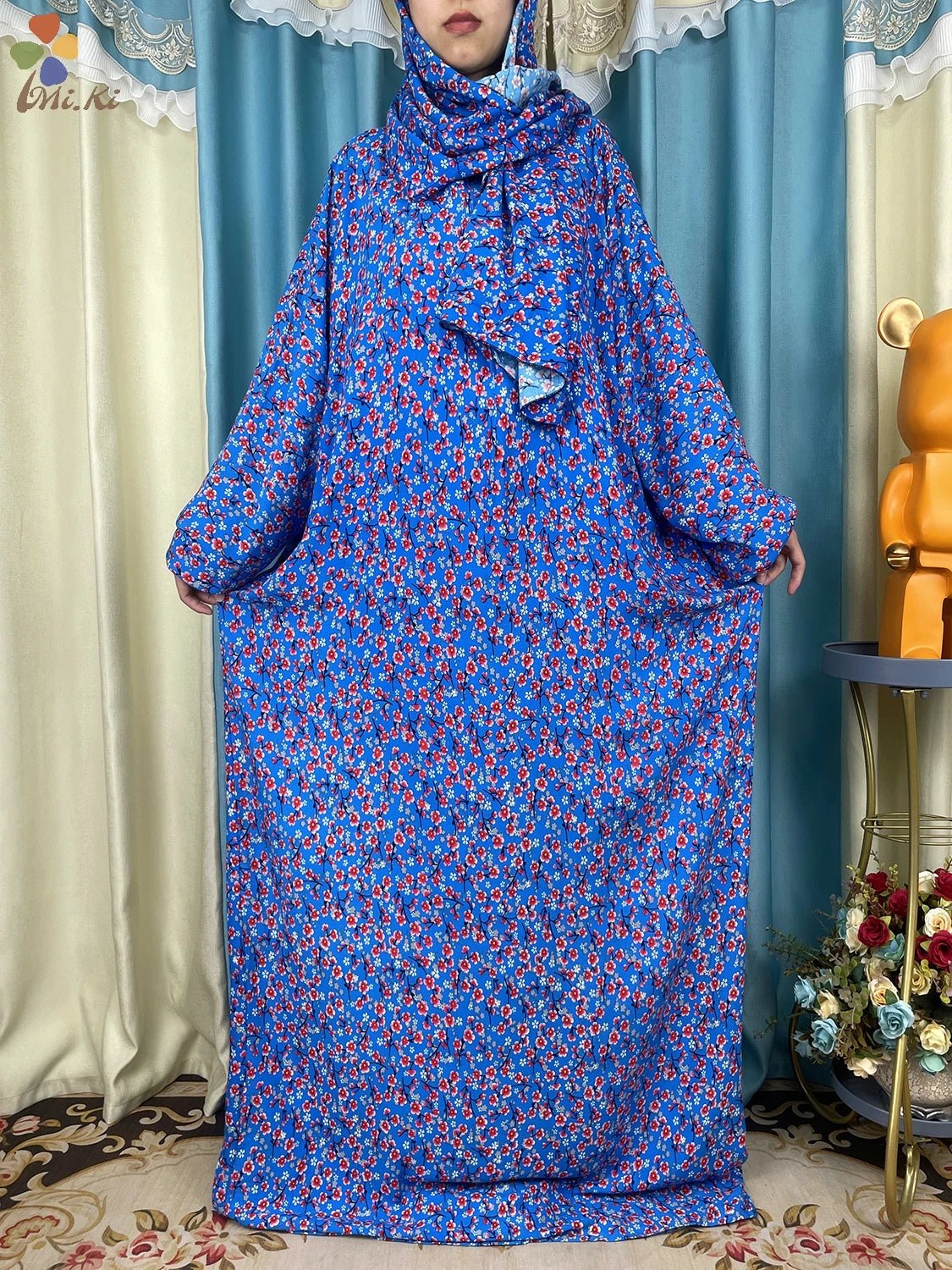 African Muslim Women Hooded Cotton Prayer Garment Kaftan With Hijab Floral Prints - Flexi Africa - Flexi Africa offers Free Delivery Worldwide - Vibrant African traditional clothing showcasing bold prints and intricate designs